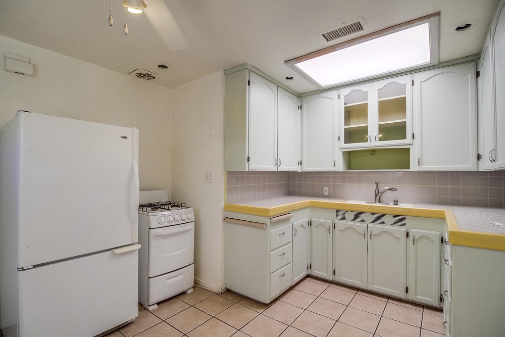 Virtual tour photo 13 of 46 for 2720 Tuberose St