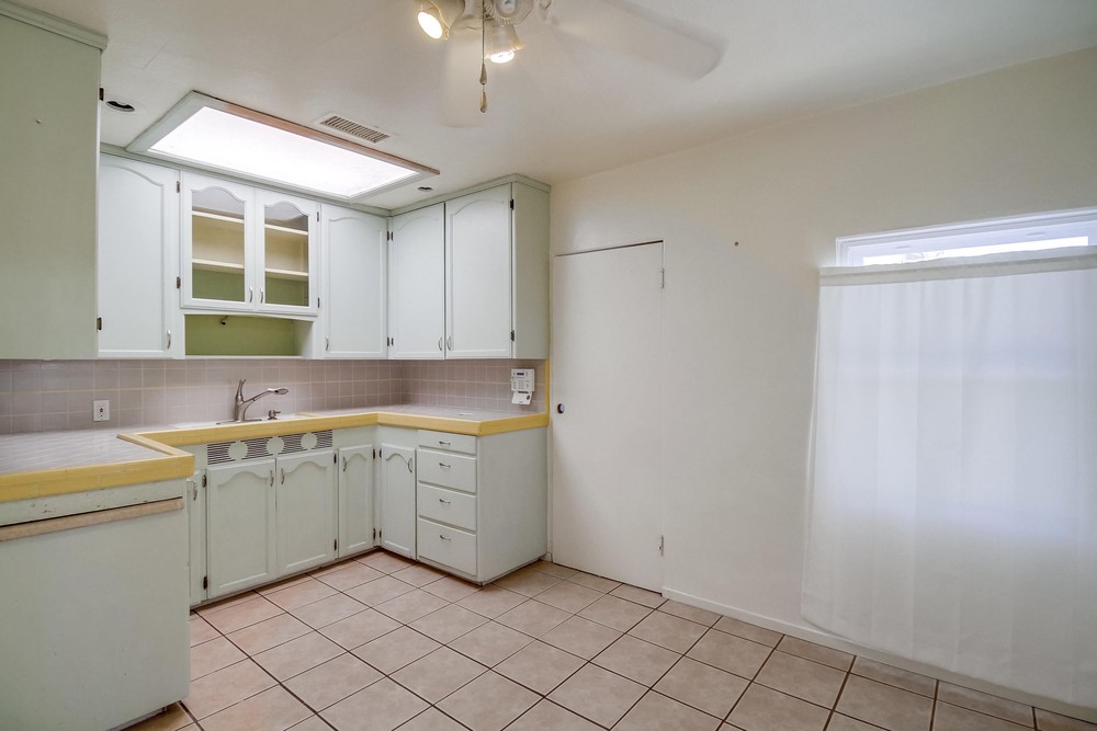 Virtual tour photo 15 of 46 for 2720 Tuberose St