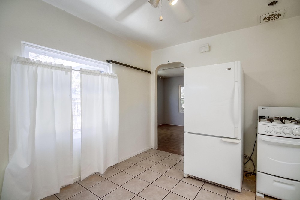 Virtual tour photo 18 of 46 for 2720 Tuberose St