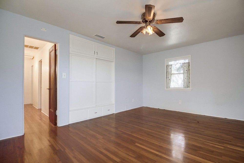 Virtual tour photo 25 of 46 for 2720 Tuberose St