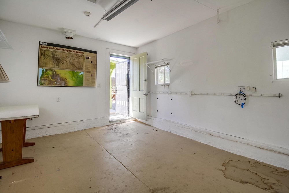 Virtual tour photo 31 of 46 for 2720 Tuberose St