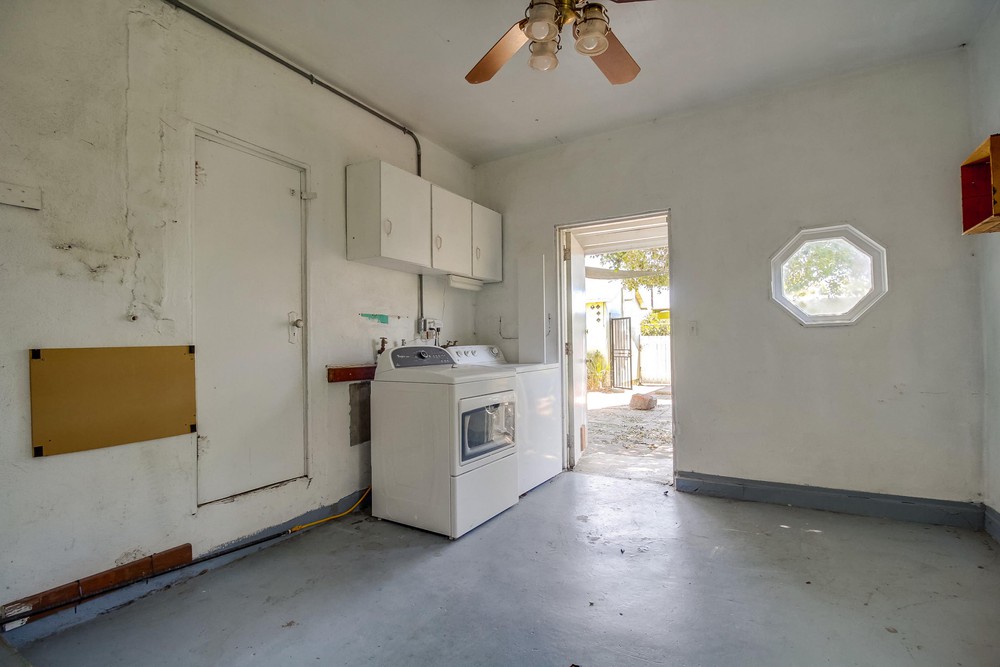 Virtual tour photo 33 of 46 for 2720 Tuberose St