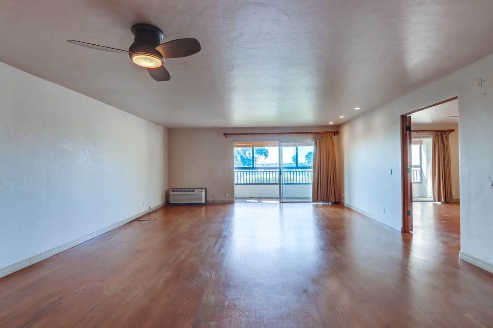 Virtual tour photo 5 of 39 for 2727 Morena Blvd