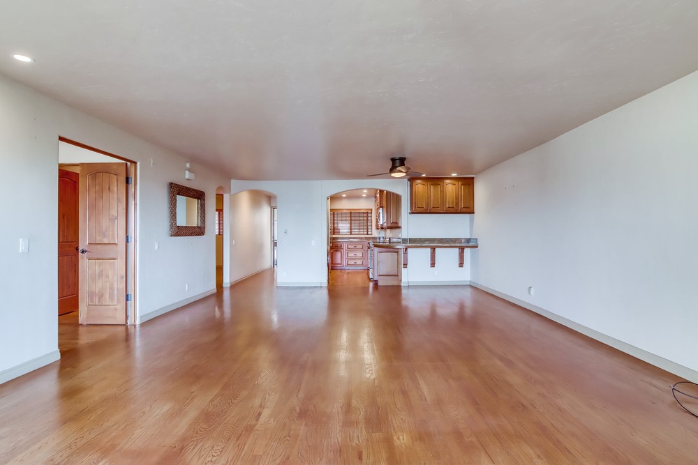 Virtual tour photo 8 of 39 for 2727 Morena Blvd