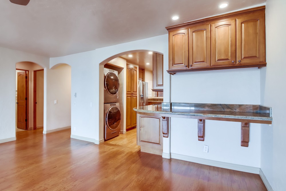 Virtual tour photo 11 of 39 for 2727 Morena Blvd