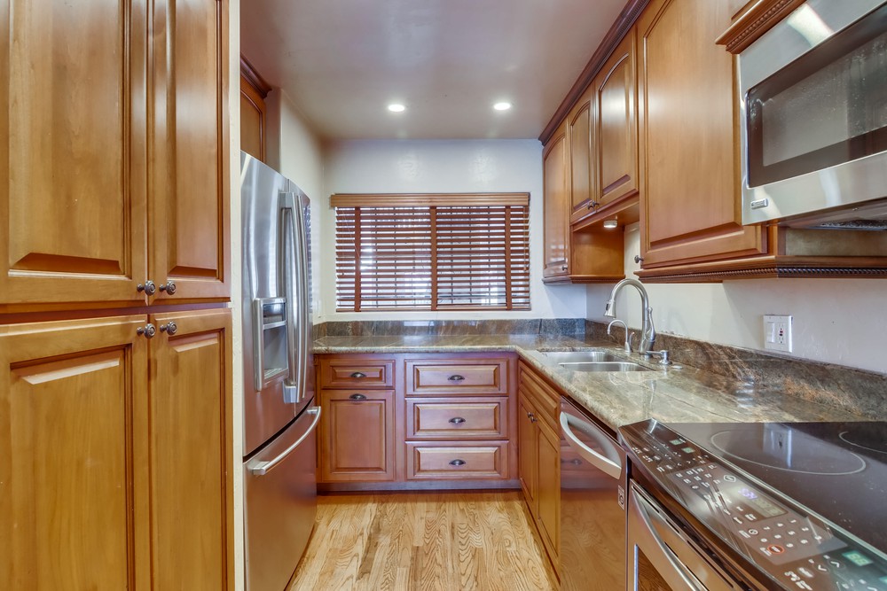 Virtual tour photo 15 of 39 for 2727 Morena Blvd