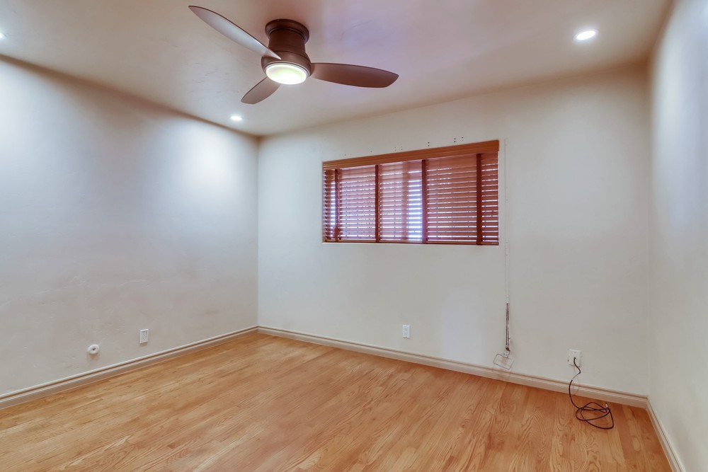 Virtual tour photo 18 of 39 for 2727 Morena Blvd