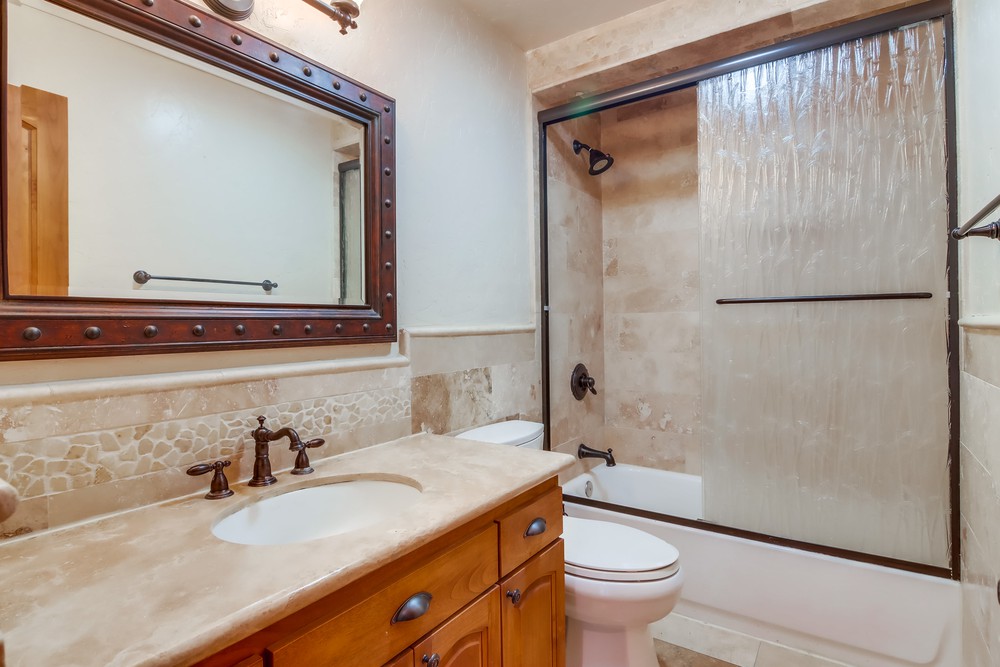 Virtual tour photo 21 of 39 for 2727 Morena Blvd