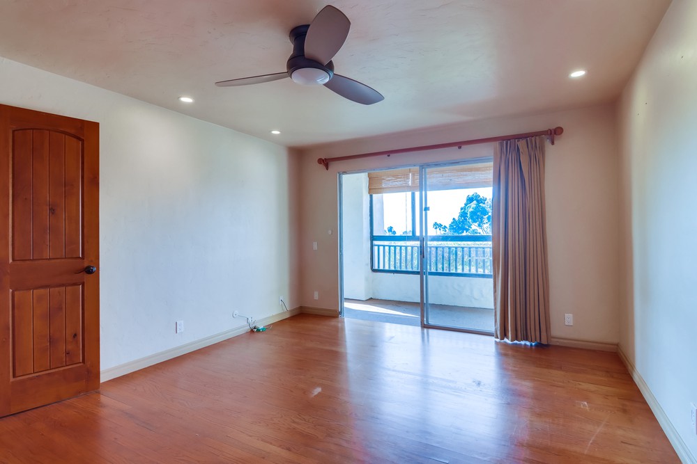 Virtual tour photo 24 of 39 for 2727 Morena Blvd