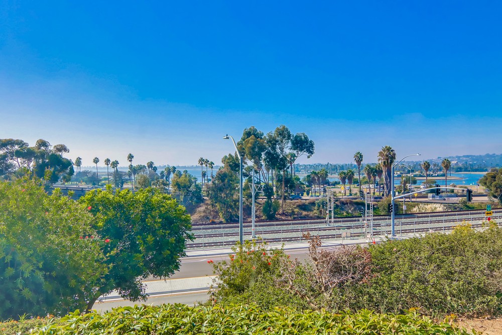 Virtual tour photo 37 of 39 for 2727 Morena Blvd