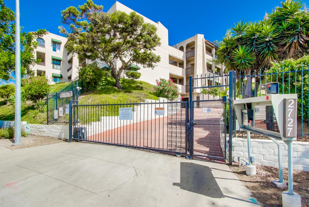 Virtual tour photo 1 of 40 for 2727 Morena Blvd