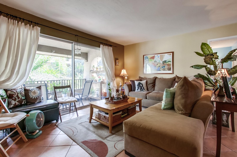 Virtual tour photo 9 of 40 for 2727 Morena Blvd