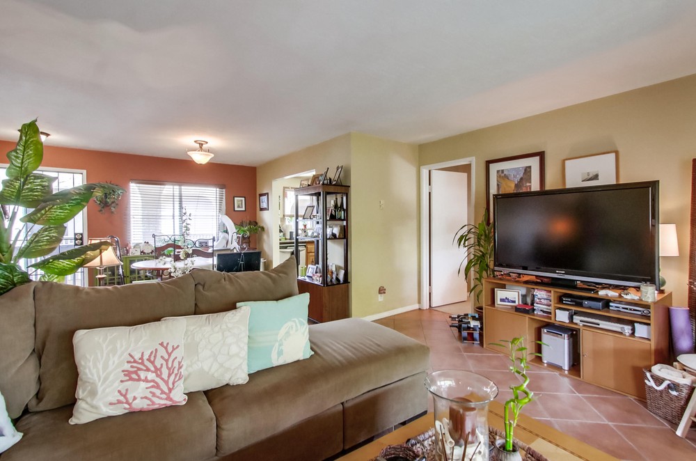 Virtual tour photo 11 of 40 for 2727 Morena Blvd
