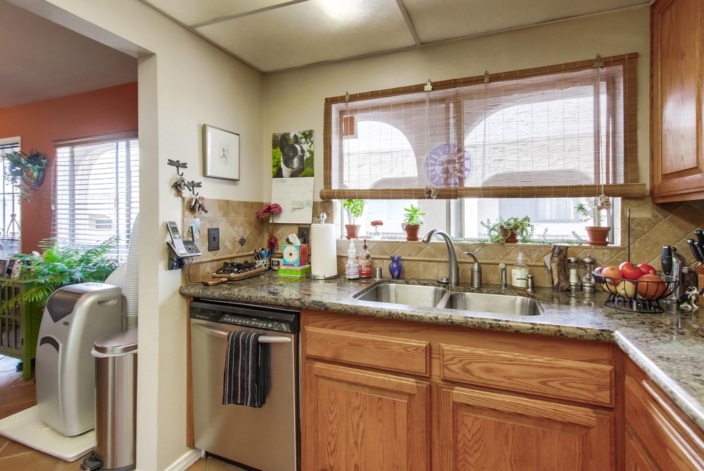 Virtual tour photo 16 of 40 for 2727 Morena Blvd