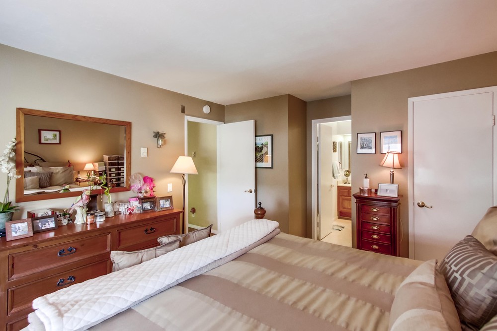 Virtual tour photo 19 of 40 for 2727 Morena Blvd