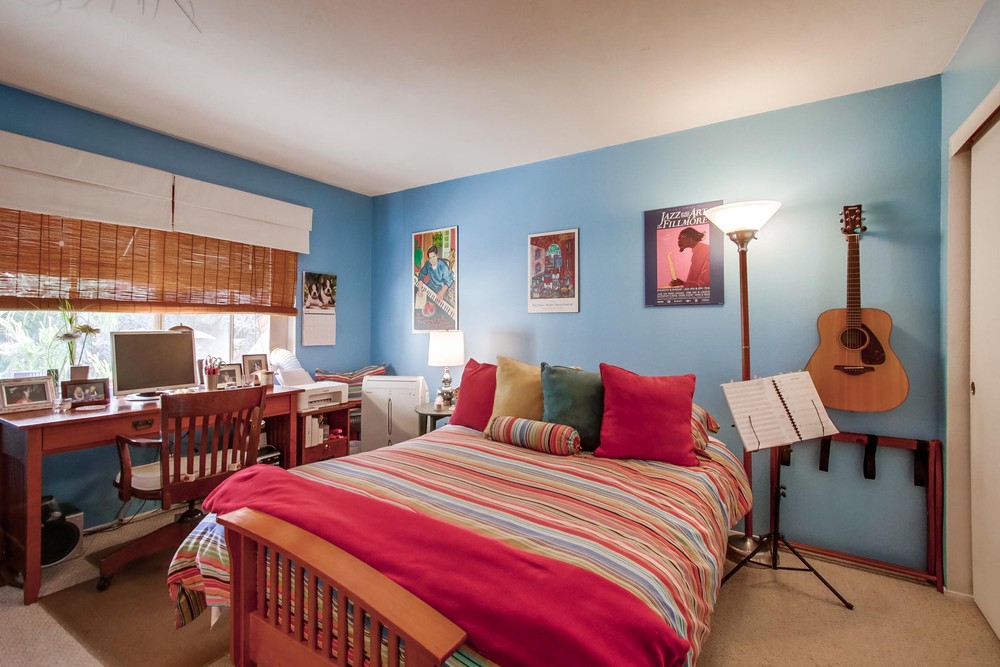 Virtual tour photo 23 of 40 for 2727 Morena Blvd