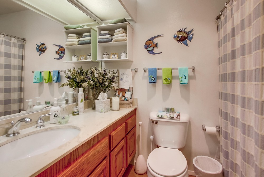 Virtual tour photo 26 of 40 for 2727 Morena Blvd