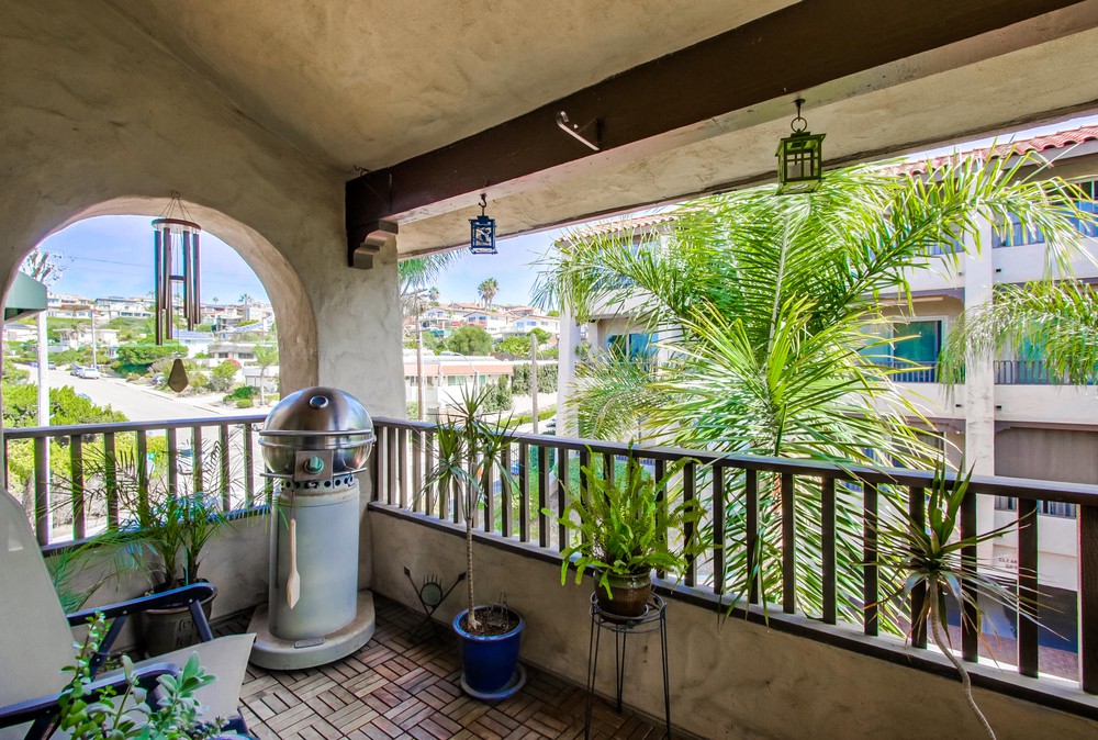 Virtual tour photo 29 of 40 for 2727 Morena Blvd