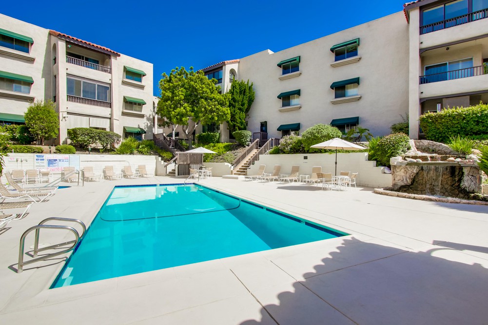 Virtual tour photo 31 of 40 for 2727 Morena Blvd