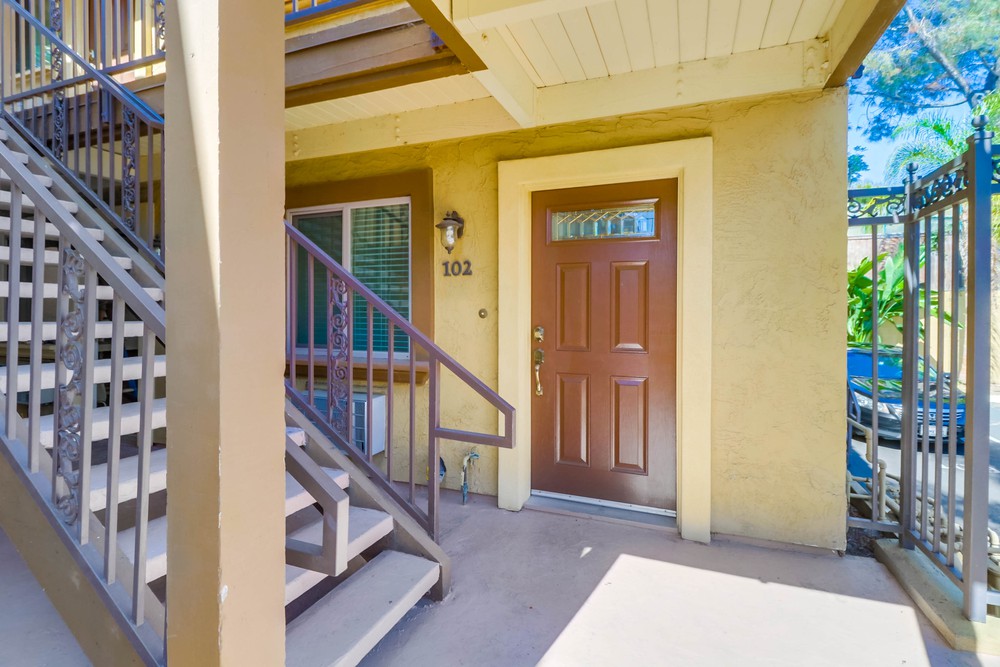 Virtual tour photo 6 of 29 for 2728 B St UNIT 102