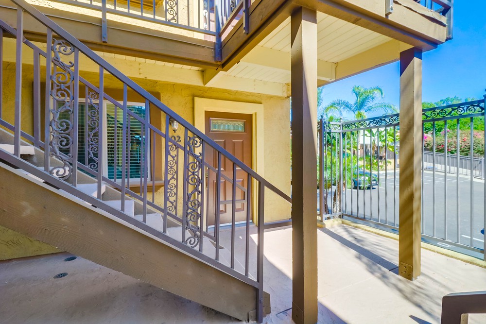 Virtual tour photo 7 of 29 for 2728 B St UNIT 102
