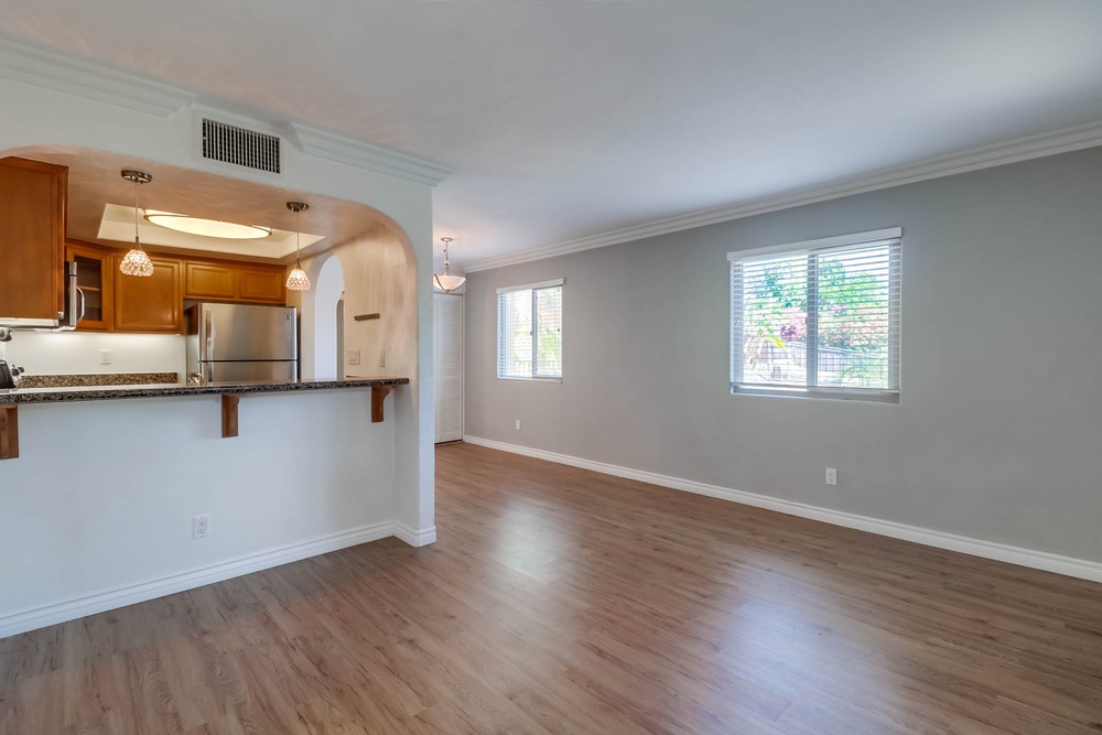 Virtual tour photo 11 of 29 for 2728 B St UNIT 102