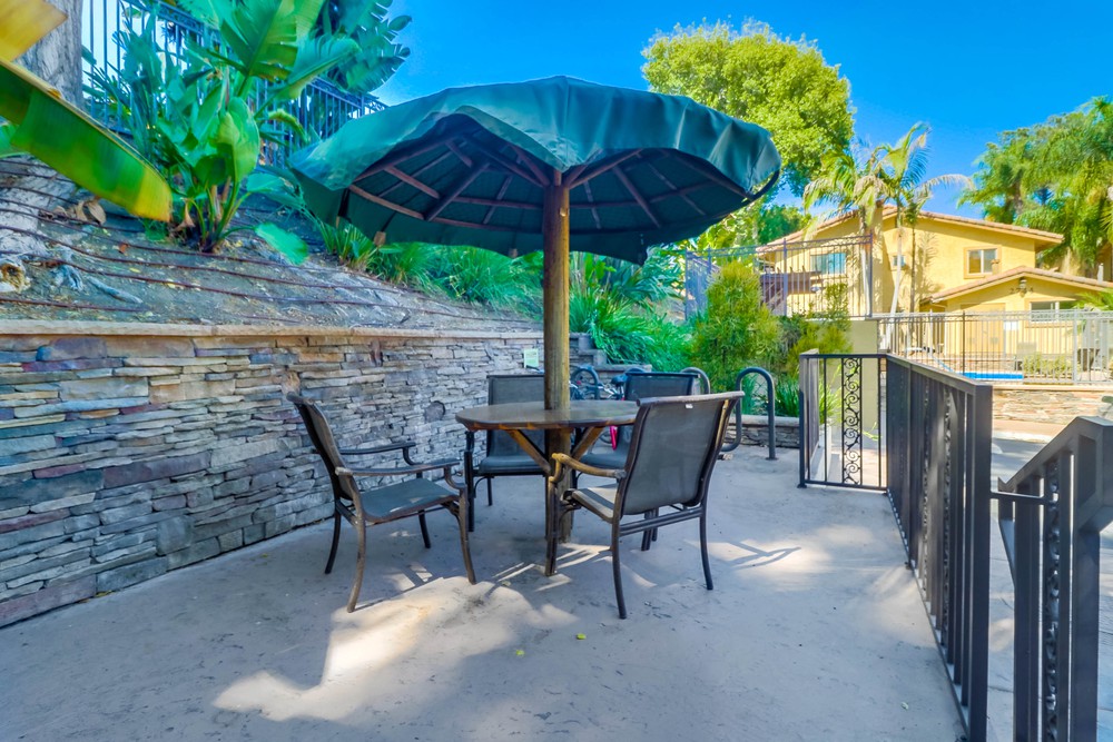 Virtual tour photo 30 of 29 for 2728 B St UNIT 102