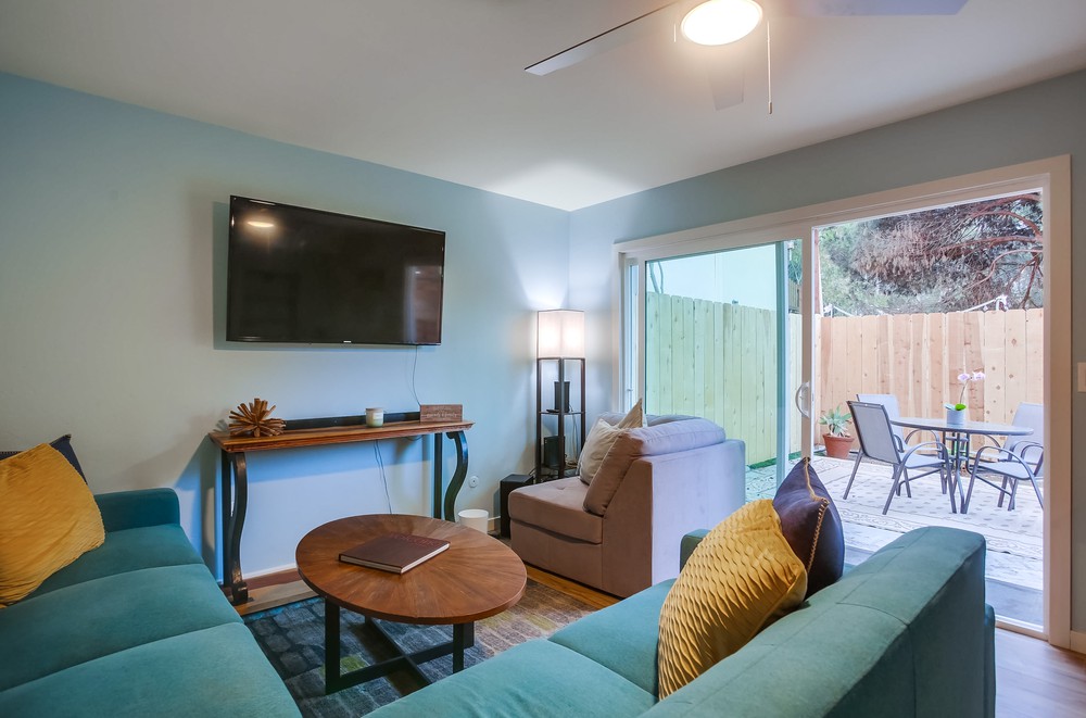 Virtual tour photo 10 of 61 for 2729 Erie St