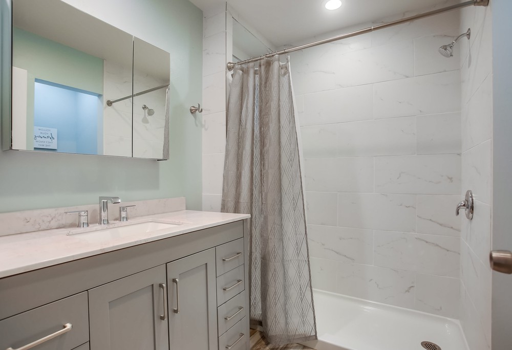 Virtual tour photo 29 of 61 for 2729 Erie St