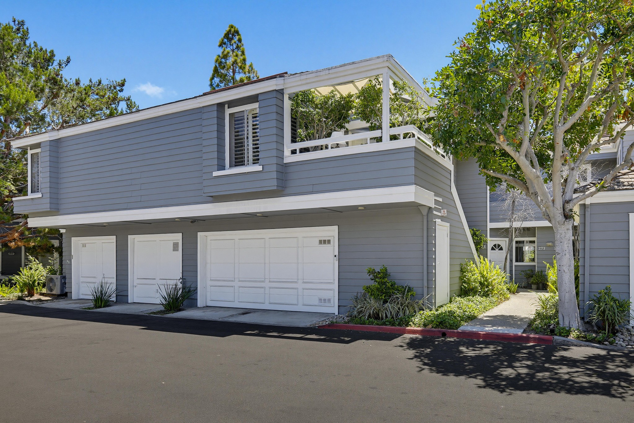 Virtual tour photo 1 of 70 for 273 Haverfield