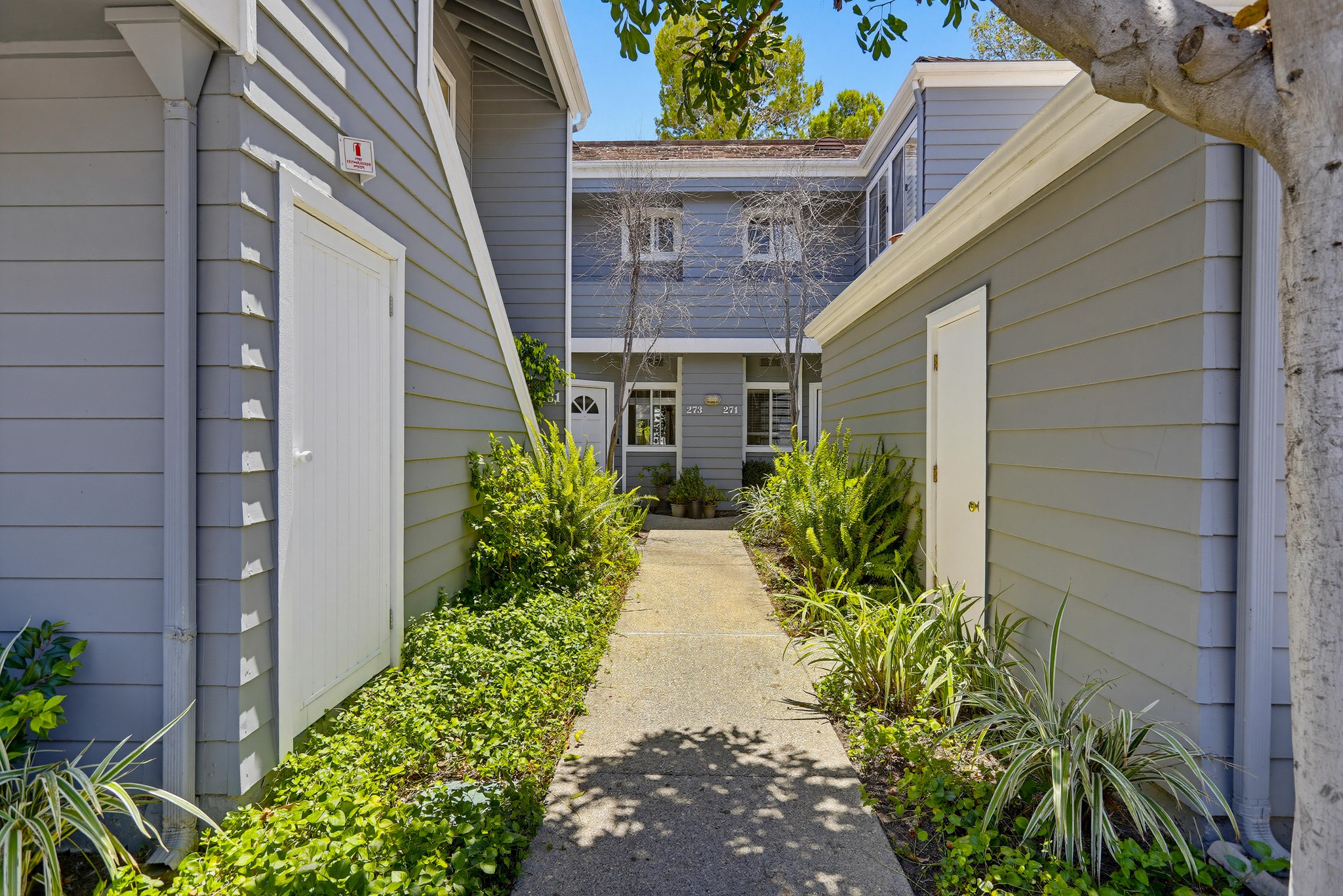 Virtual tour photo 4 of 70 for 273 Haverfield