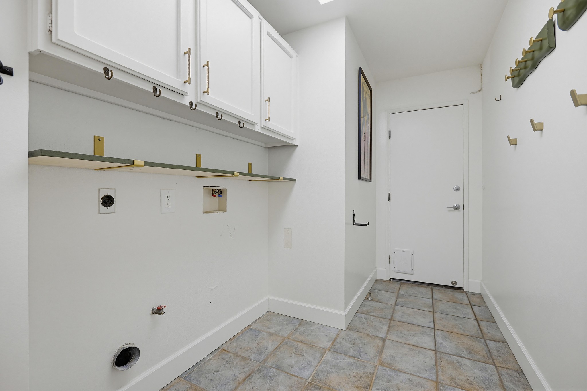 Virtual tour photo 37 of 70 for 273 Haverfield