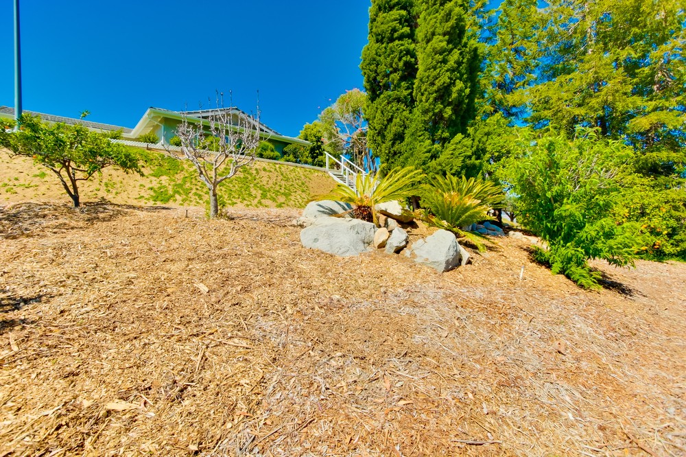 Virtual tour photo 6 of 40 for 273 Mar Vista Dr