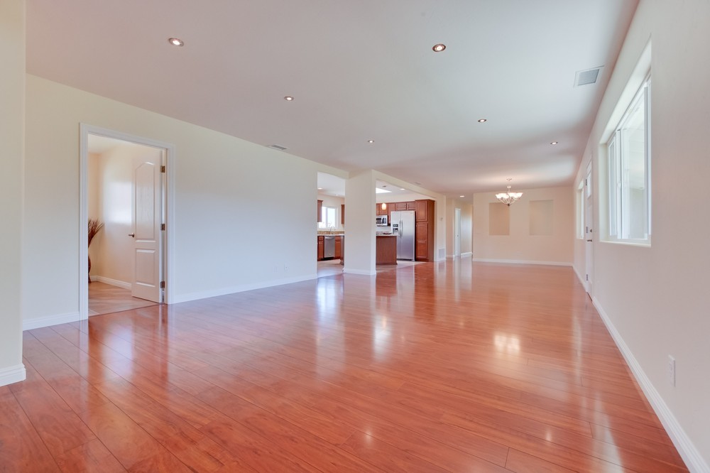 Virtual tour photo 15 of 40 for 273 Mar Vista Dr