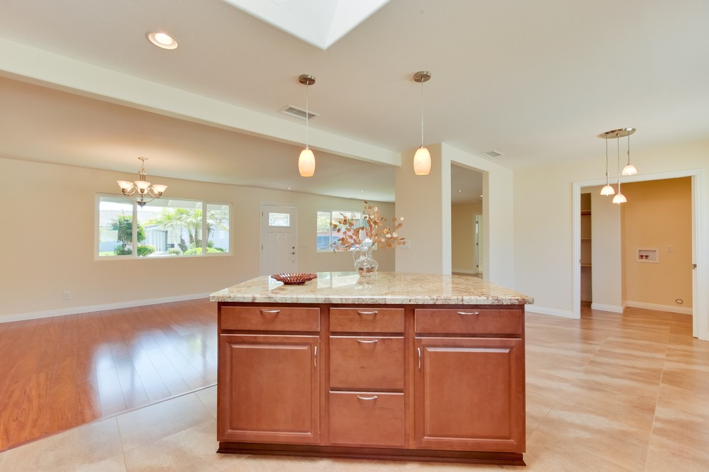 Virtual tour photo 19 of 40 for 273 Mar Vista Dr
