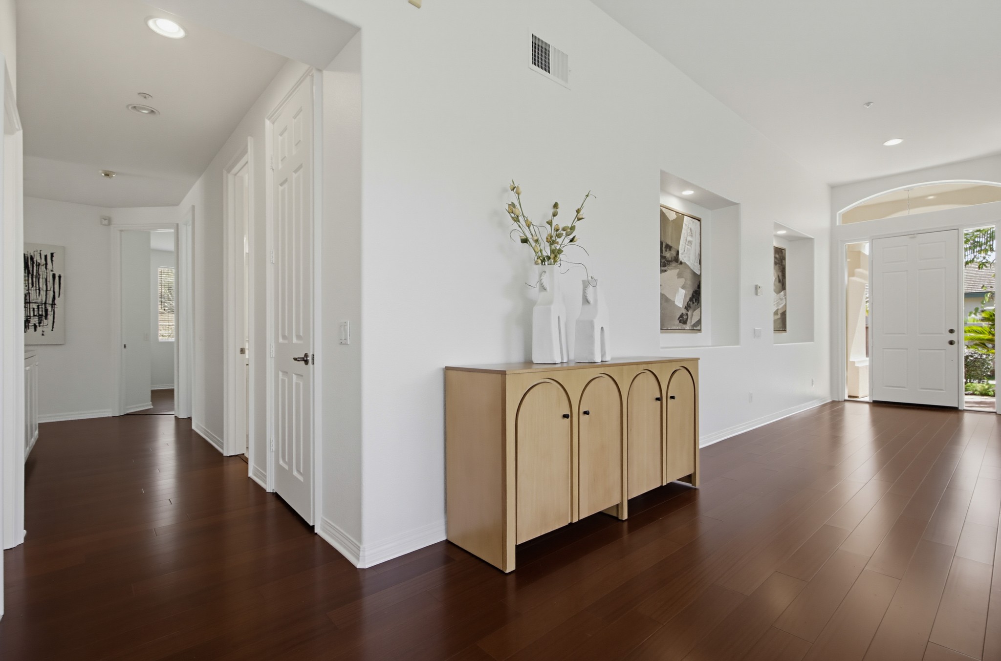 Virtual tour photo 36 of 78 for 273 Pacific View Ln