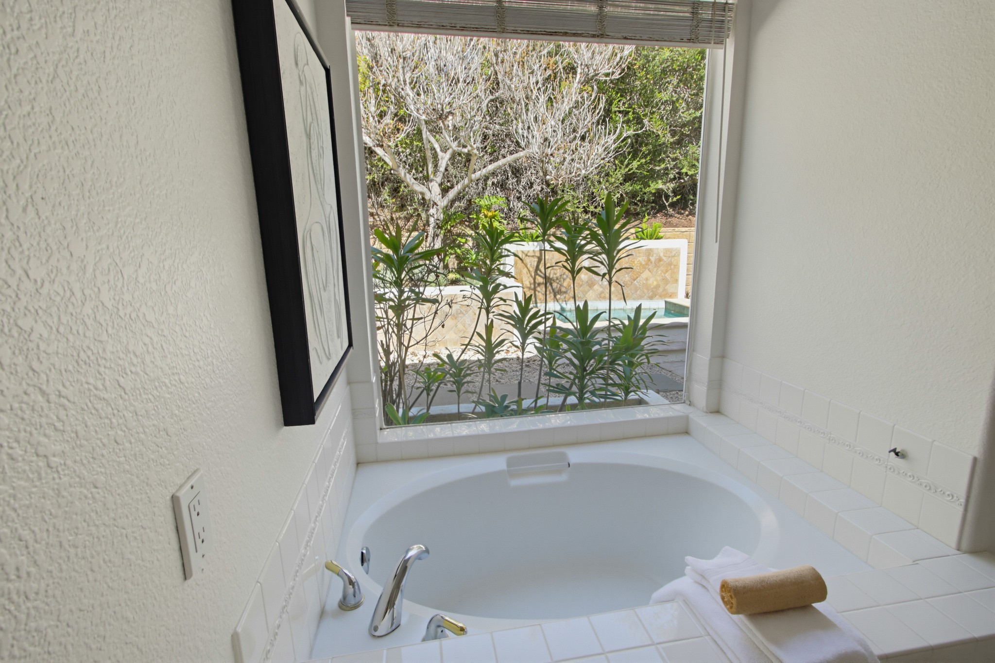 Virtual tour photo 50 of 78 for 273 Pacific View Ln