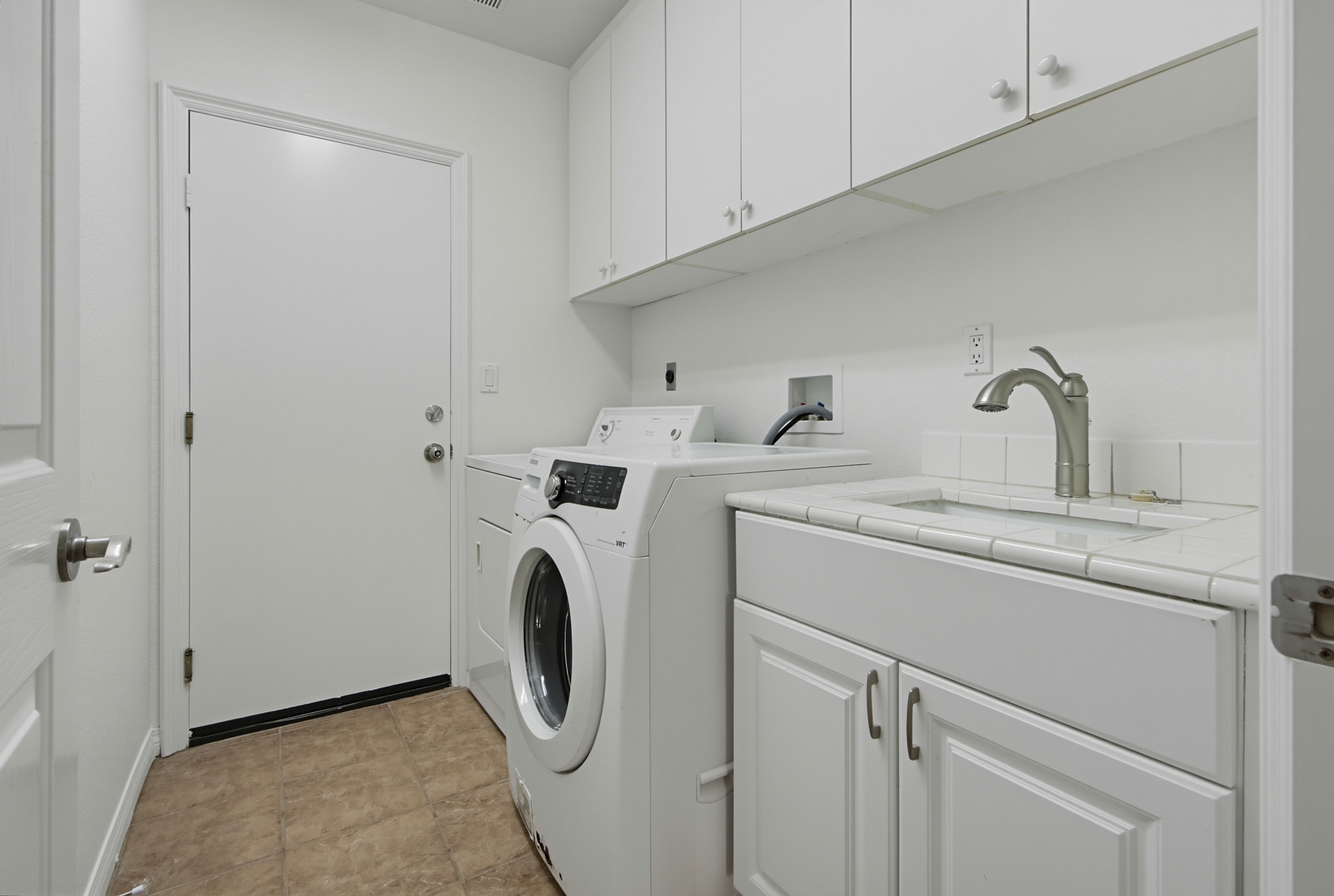 Virtual tour photo 60 of 78 for 273 Pacific View Ln