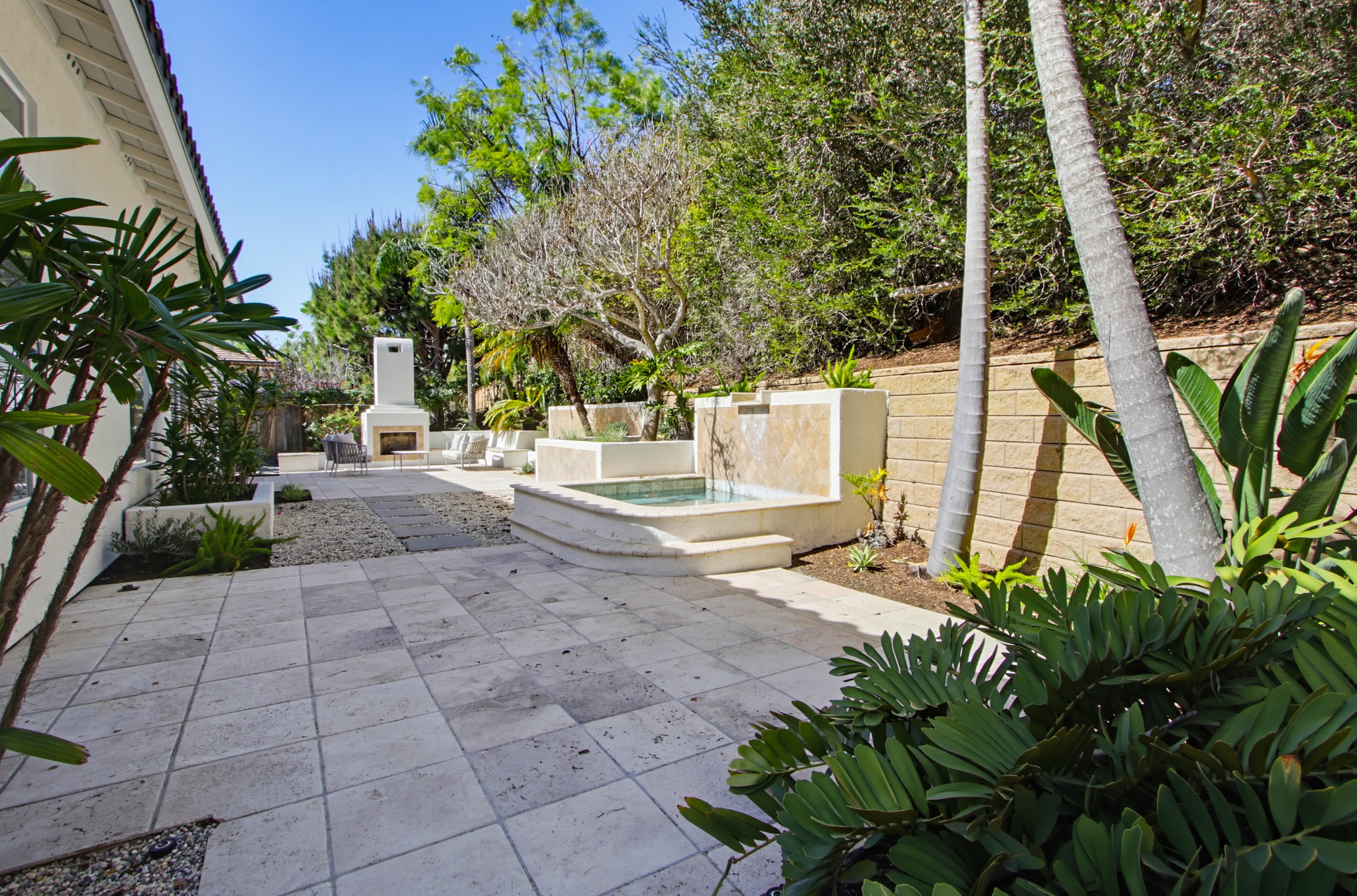 Virtual tour photo 61 of 78 for 273 Pacific View Ln