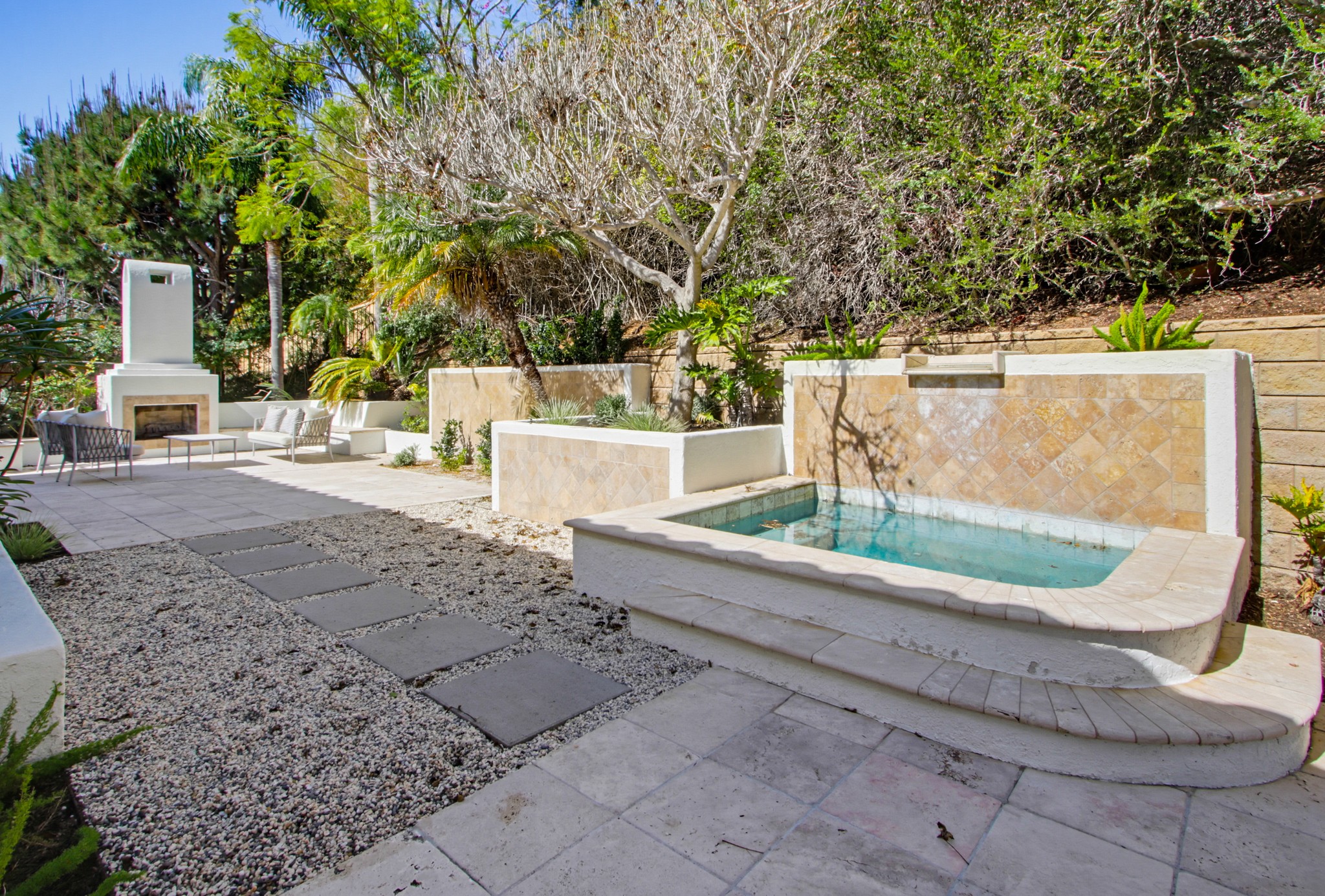 Virtual tour photo 73 of 78 for 273 Pacific View Ln