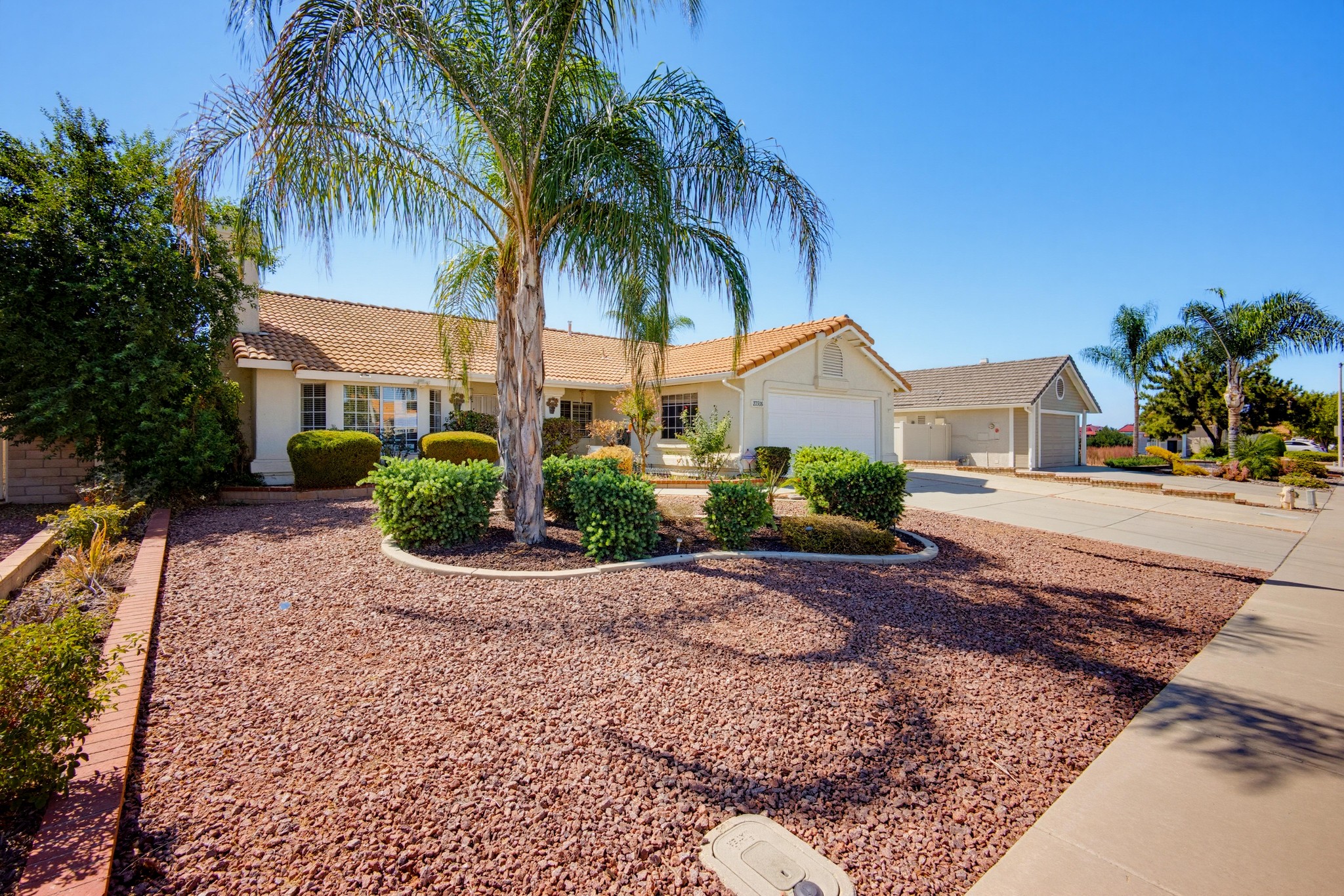 Virtual tour photo 3 of 40 for 27335 Potomac Dr