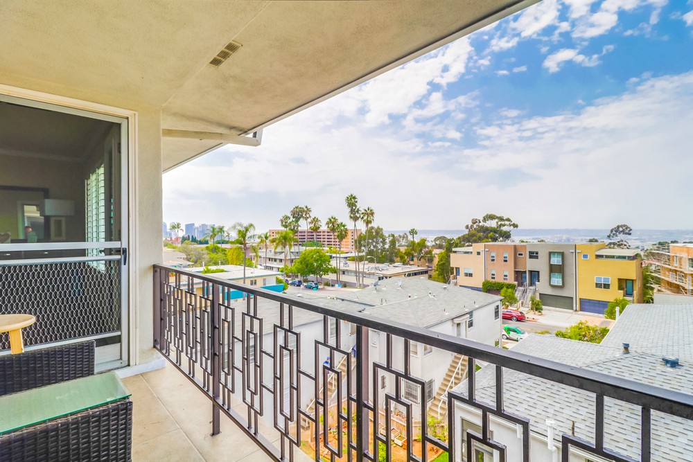 Virtual tour photo 39 of 72 for 2734 2nd Ave E3