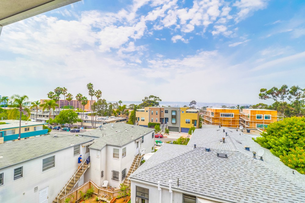 Virtual tour photo 40 of 72 for 2734 2nd Ave E3