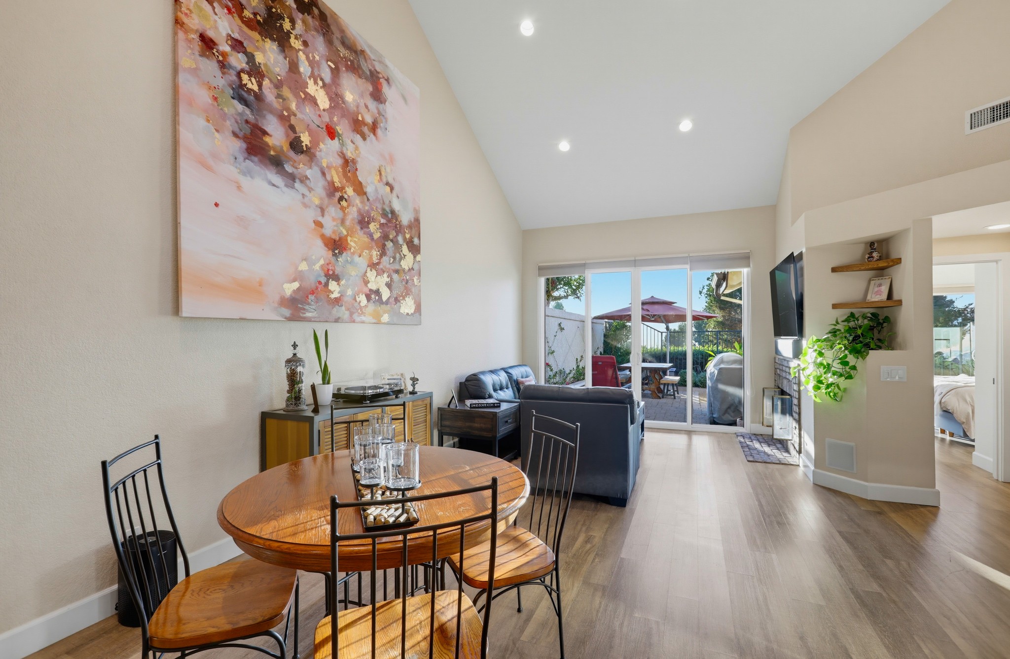 Virtual tour photo 27 of 80 for 27349 Paseo Placentia