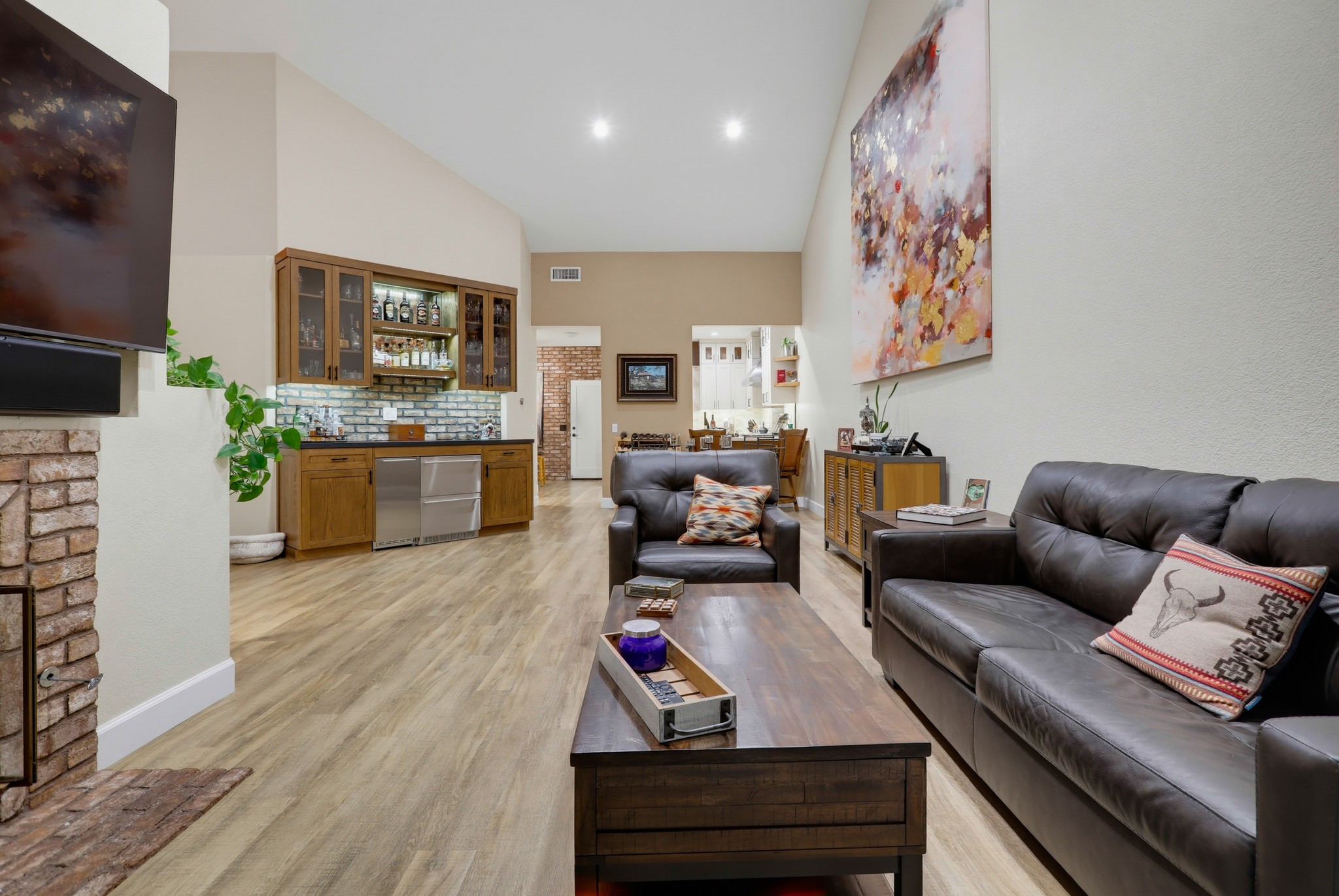 Virtual tour photo 32 of 80 for 27349 Paseo Placentia
