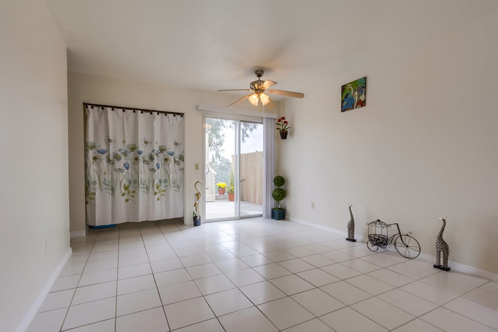 Virtual tour photo 8 of 33 for 2735 Menlo Ave