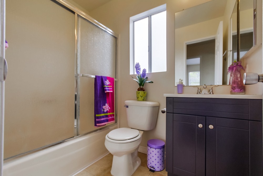 Virtual tour photo 22 of 33 for 2735 Menlo Ave