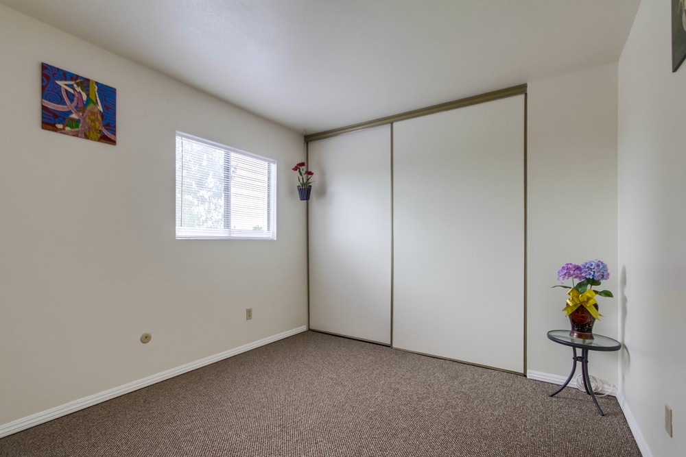 Virtual tour photo 24 of 33 for 2735 Menlo Ave
