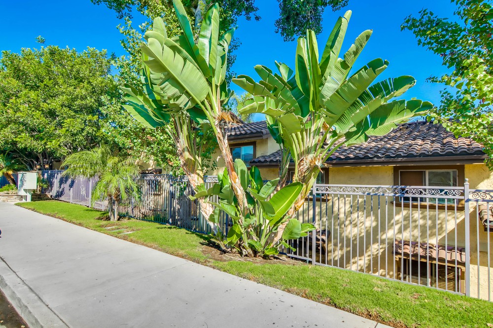 Virtual tour photo 4 of 36 for 2736 B St