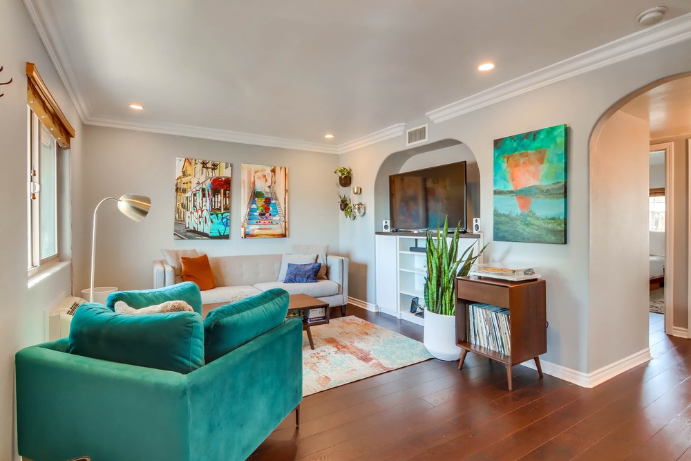 Virtual tour photo 9 of 36 for 2736 B St